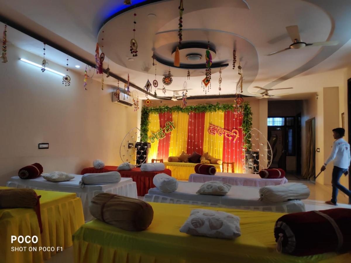 לקנאו Surabhi Garden Inn מראה חיצוני תמונה