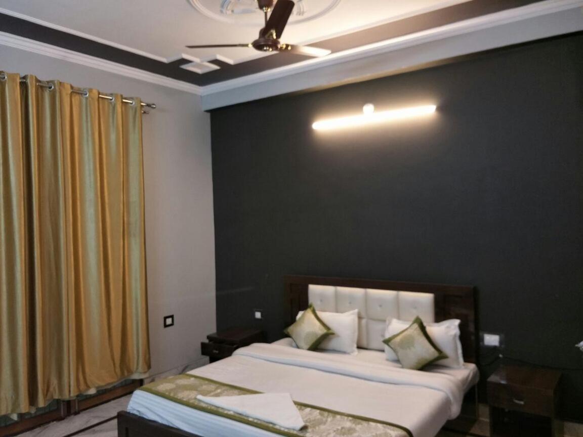 לקנאו Surabhi Garden Inn מראה חיצוני תמונה